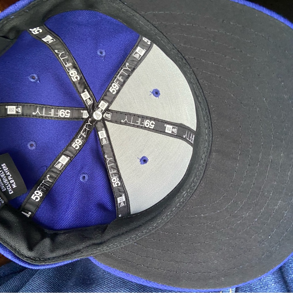 LA Hat - Picture 4 of 5